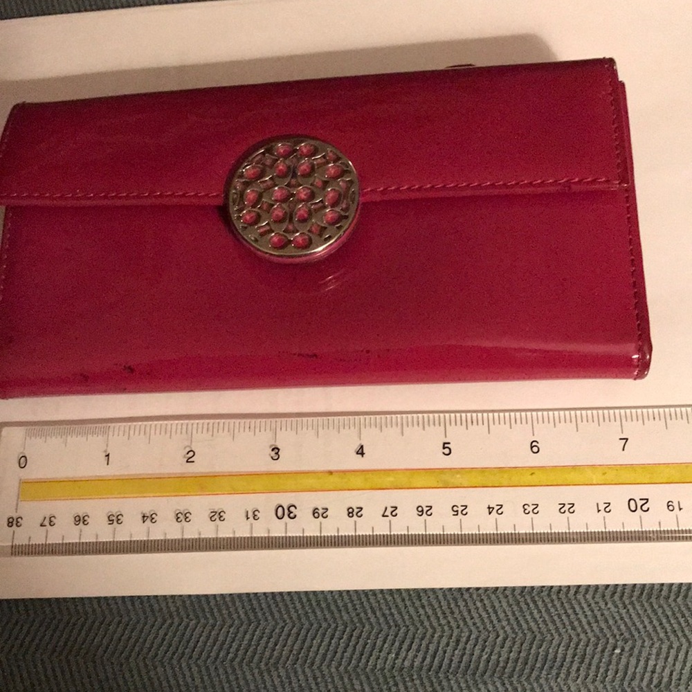 Coach wallet pink patent leather